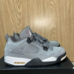 Jordan Men's Gray Athletic Sneakers